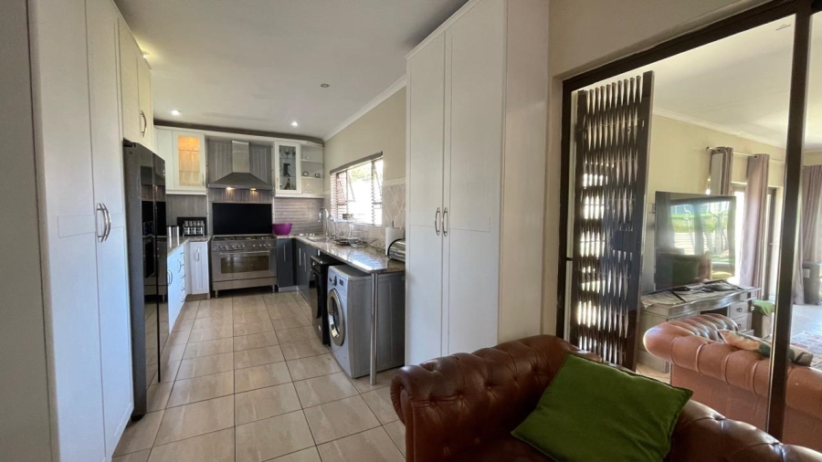 3 Bedroom Property for Sale in Beacon Bay North Eastern Cape